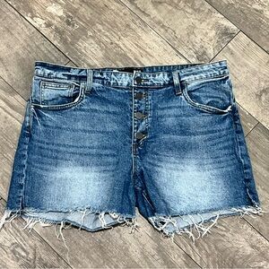 Kut from the Kloth Blue Jean Shorts Frayed Hem